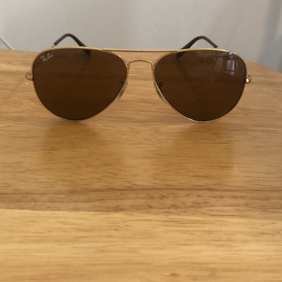 Vintage style gold Ray Bans